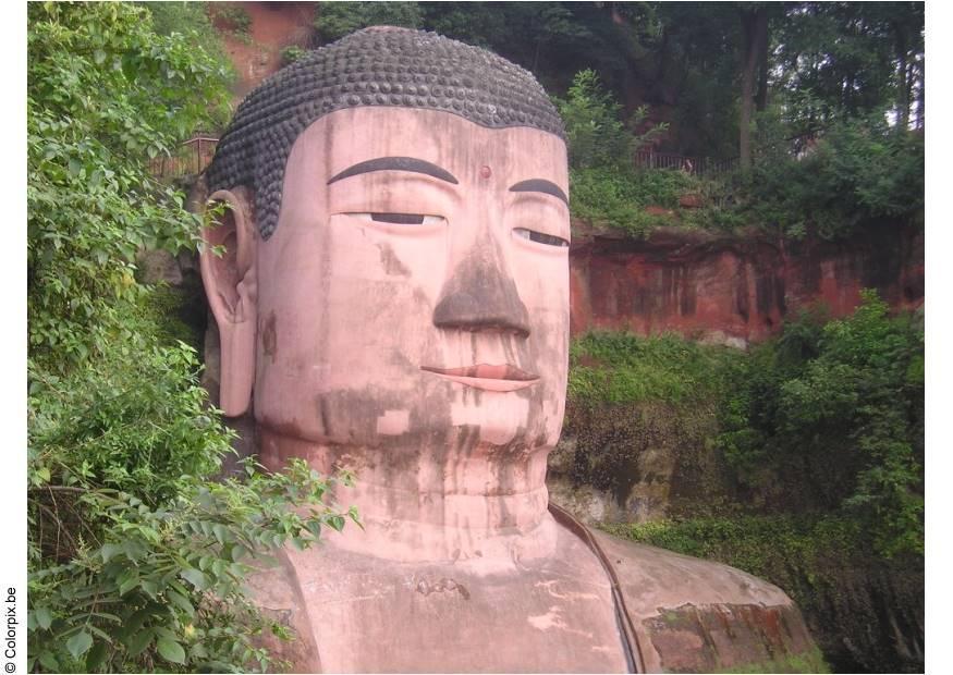 Photo bouddha de leshan