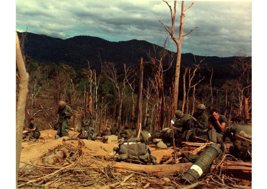 Photo champ de bataille de la guerre du vietnam 530