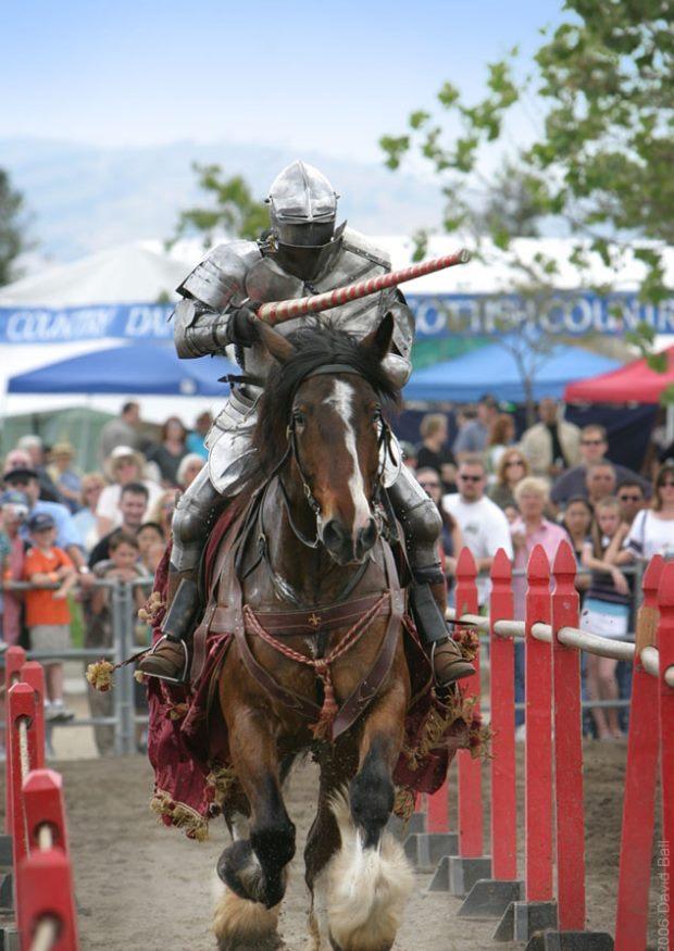 Photo chevalier pendant un tournoi