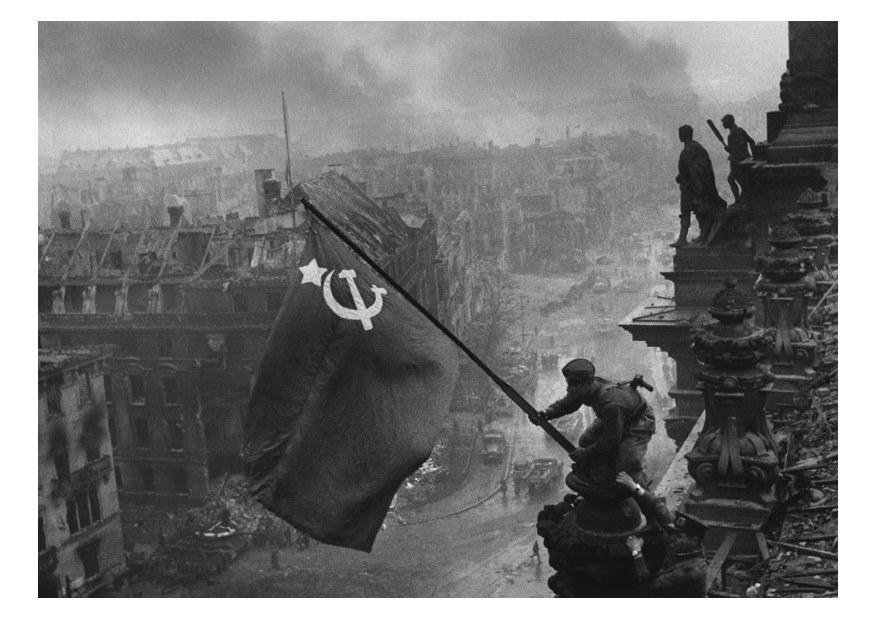 Photo drapeau russe sur le reichtag