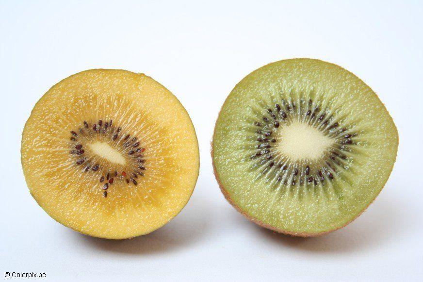 Photo kiwi jaune et kiwi vert