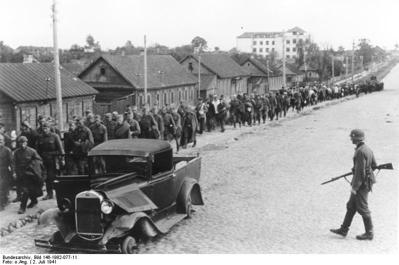 Photo la russie - minsk - soldats en captivitA©