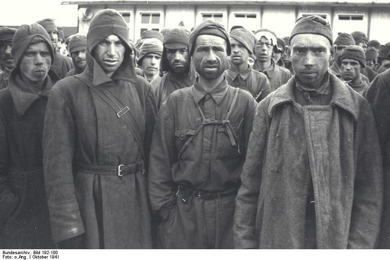 Photo mauthausen-camp de concentration-soldats russes en captivitA©